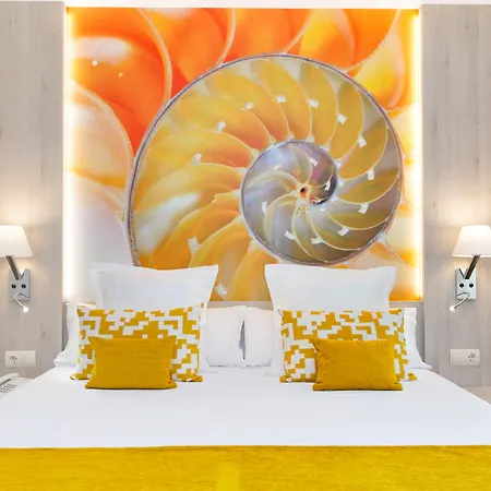 Sumus Stella And 4s Adults Recommended 4* Pineda de Mar
