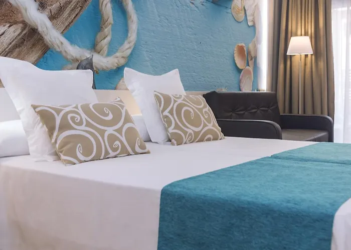 Sumus Stella And 4s Adults Recommended Hotel